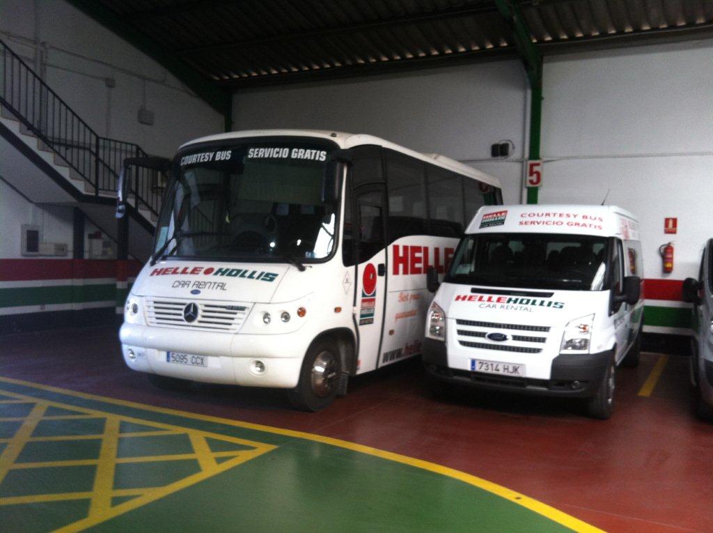 Autobus de cortesía Helle Hollis