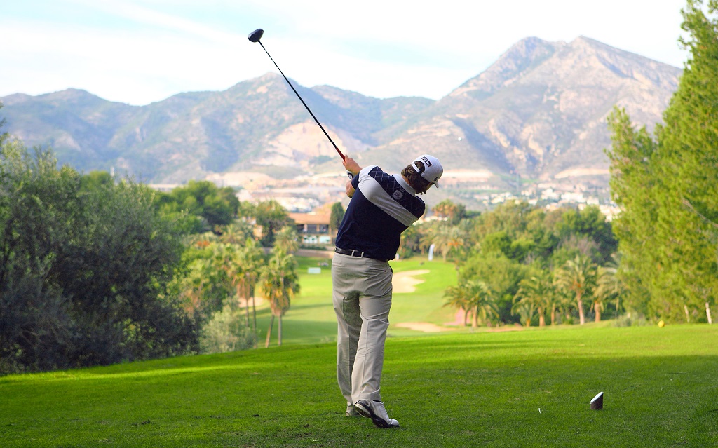 Golf swing at Golf Torrequebrada